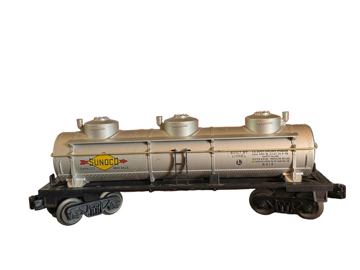 Trains - Lionel Postwar O gauge 6415 Sunoco 3-dome Tank Car
