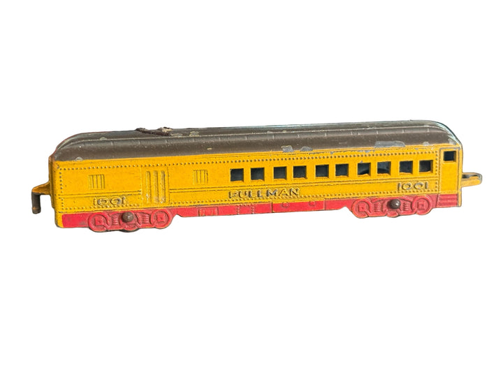 Tootsietoy - Die-cast Metal Passenger Car