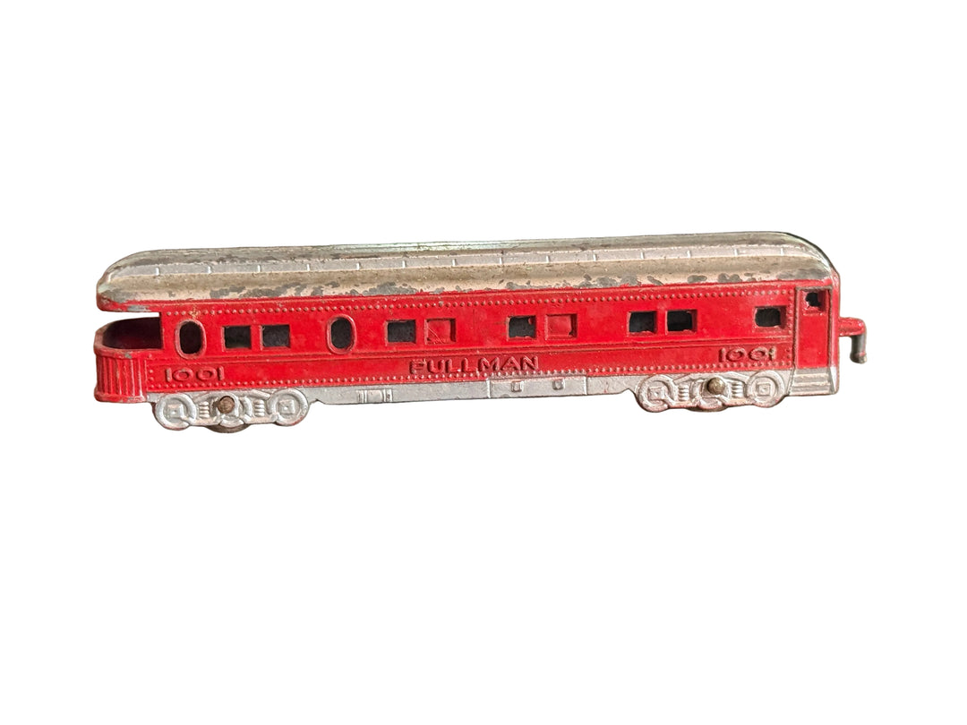 Tootsietoy - Die-cast Metal Passenger Car Pullman Red