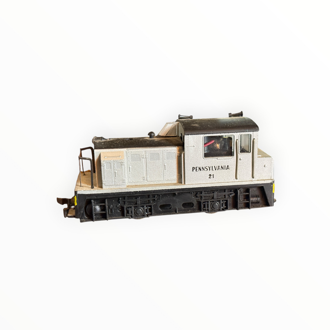Trains -  HO Scale Pennsylvania Railroad Yard Switcher Locomotive