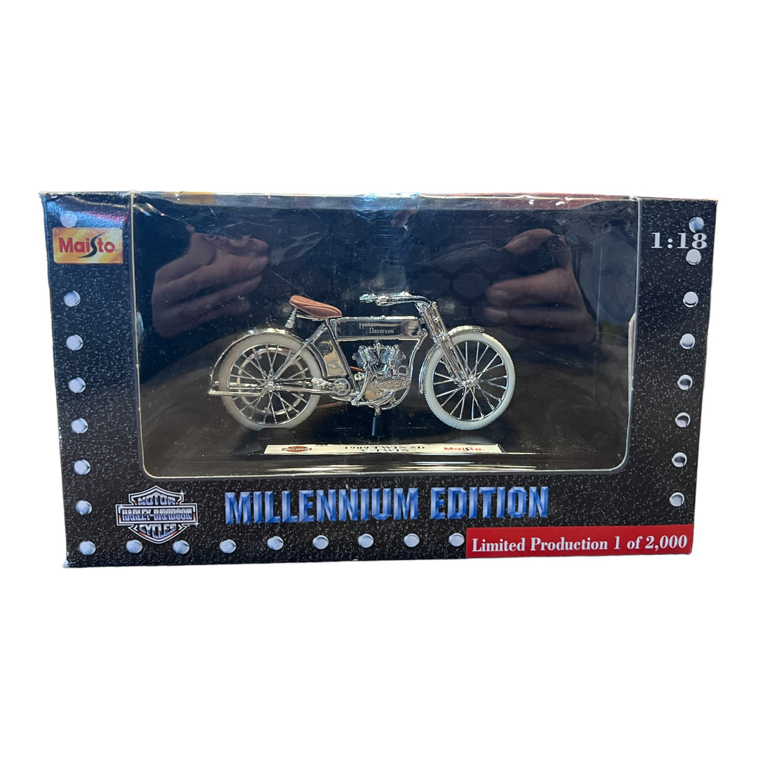 Harley Davidson Maisto 1909 TWIN 5-D V-TWIN 1:18 Die Cast Motorcycle