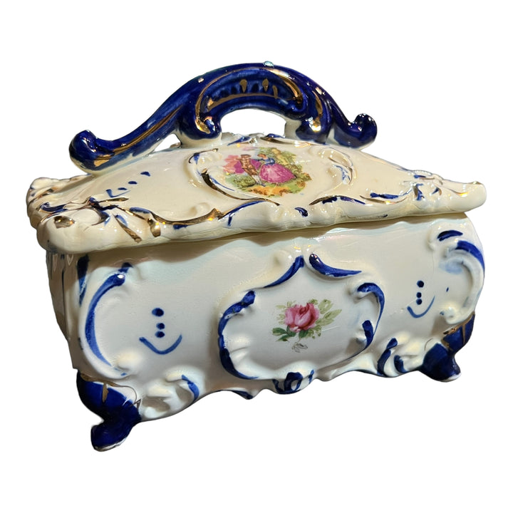Royal Grace Footed Bowl w/ashtrays
