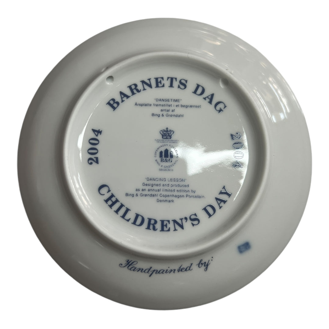 Bing & Grondahl Children's Day Plate - 2004 Dancing Lesson