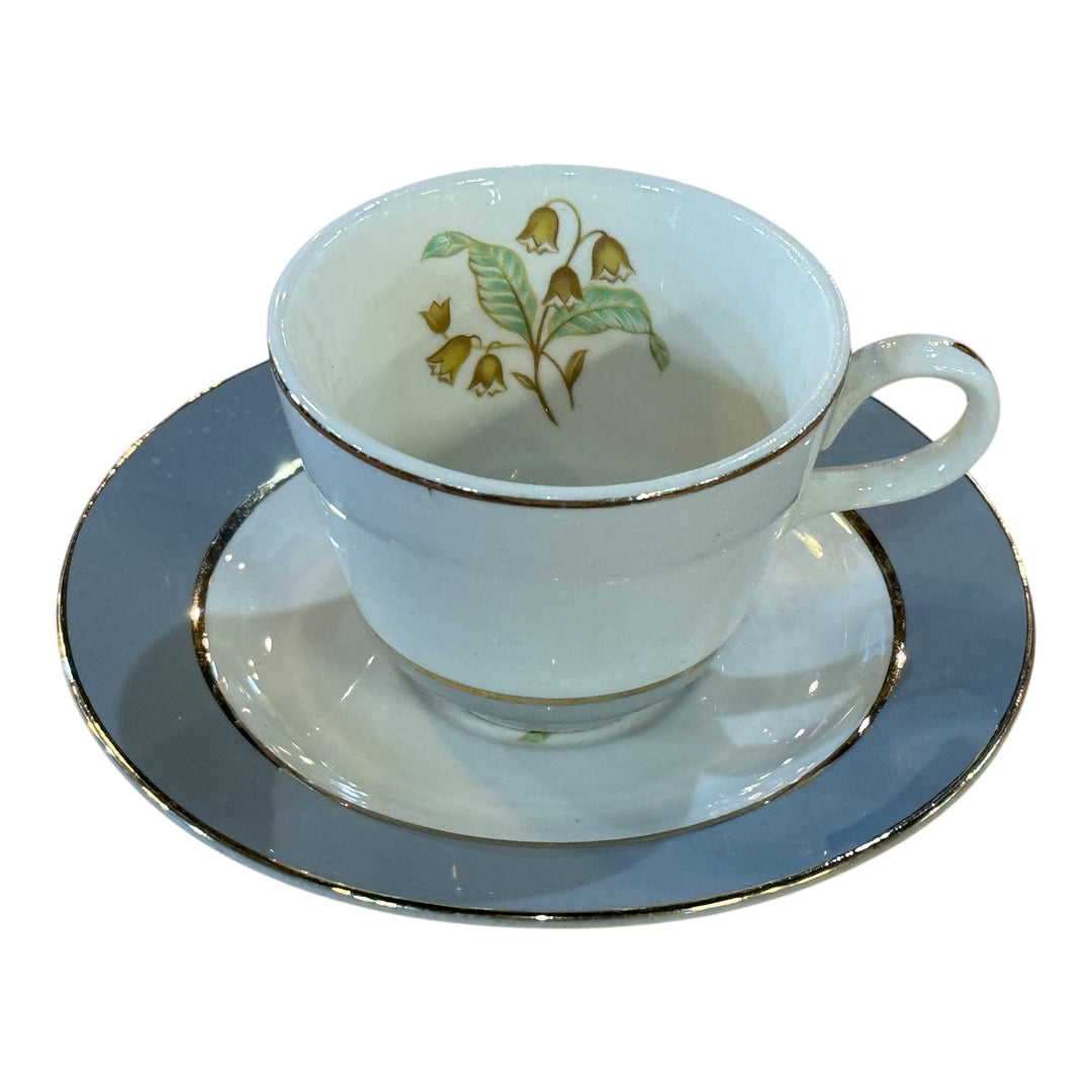 Cavalier Eggshall Homer Laughlin Teacup and Saucer
