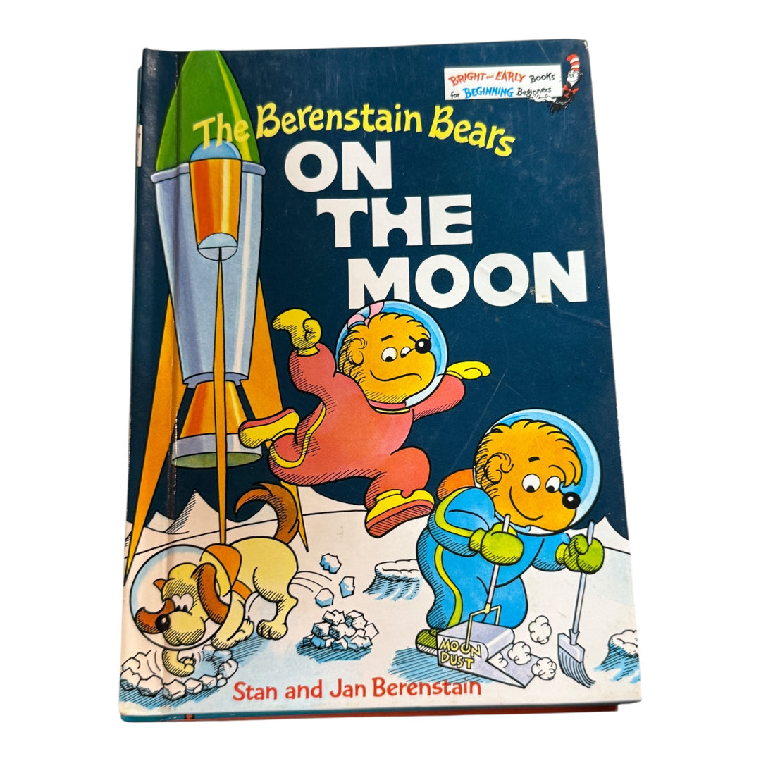 Book - Berenstain Bears On the Moon