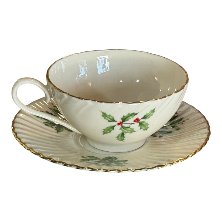 Lenox Holiday Christmas Teacup & Saucer