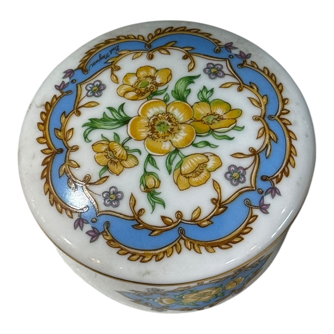 Porcelain 1990 Heritage House Limited Music Box Gail Magram More