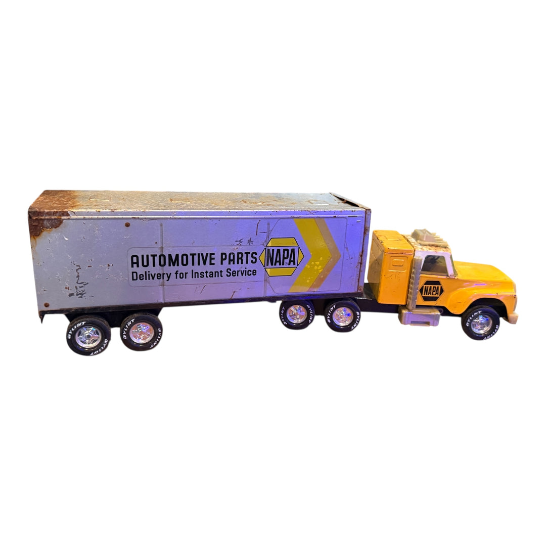 Nylint Napa Auto Parts Semi & Trailer`Pressed Steel