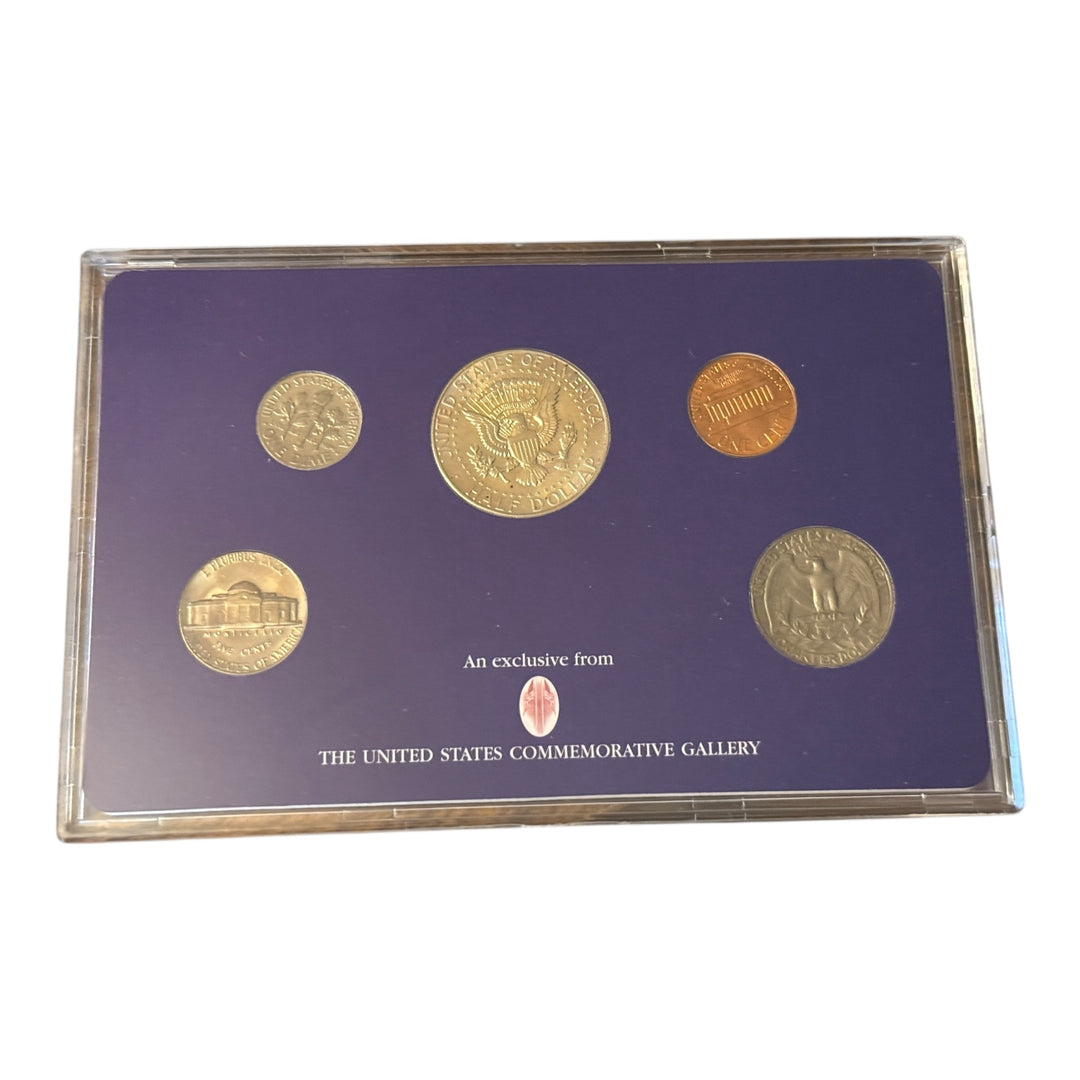 The US Commemorative Gallery 1965 No Mint Mark Coin Set