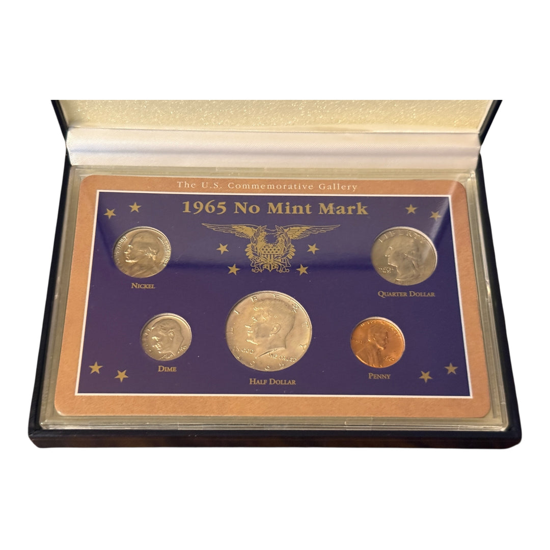 The US Commemorative Gallery 1965 No Mint Mark Coin Set