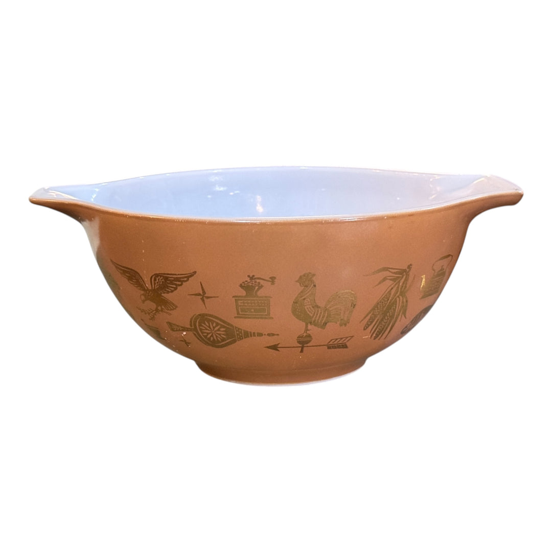 Vintage Pyrex Early American Cinderella Bowl #442