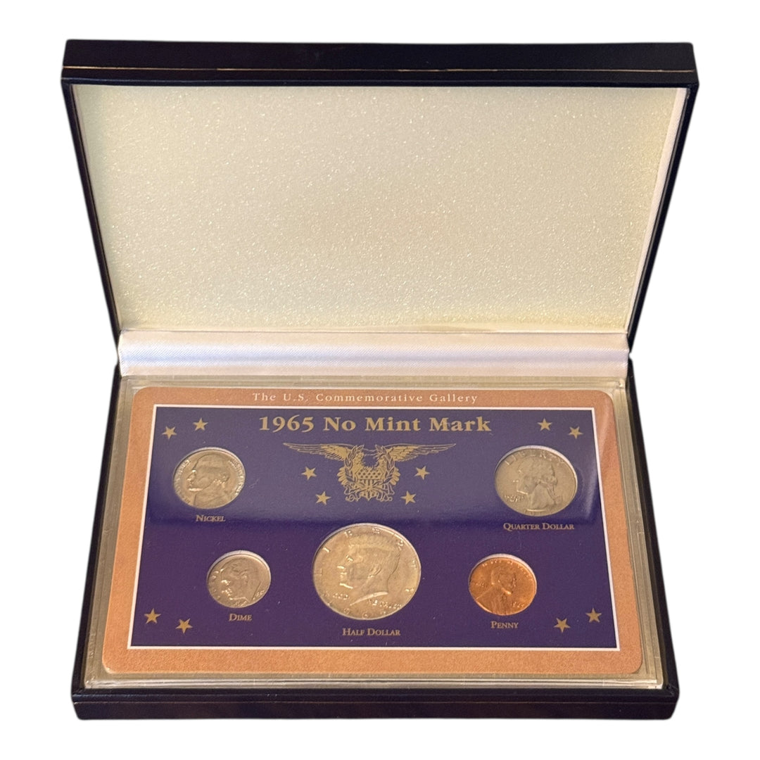The US Commemorative Gallery 1965 No Mint Mark Coin Set