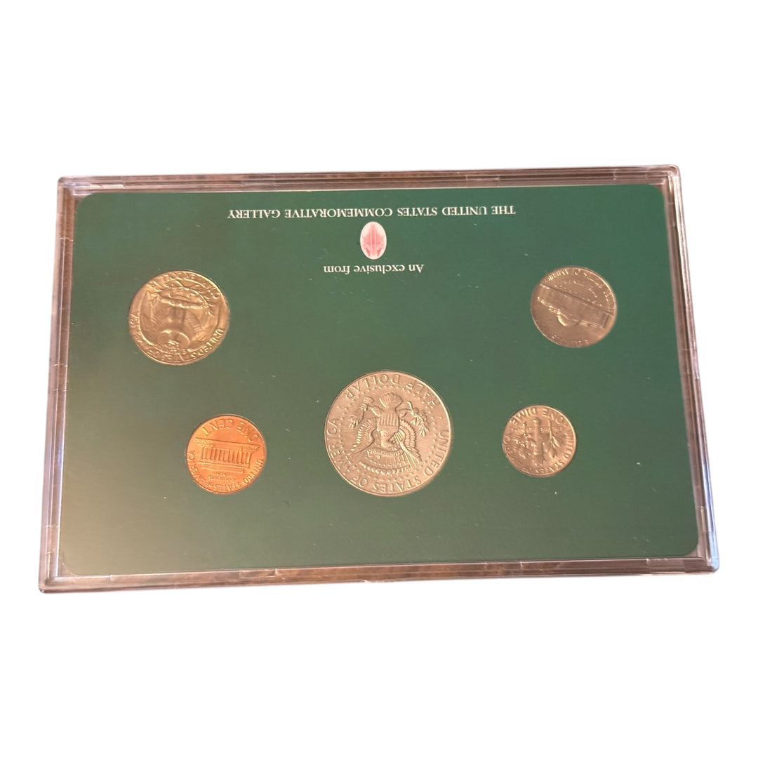The US Commemorative Gallery 1966 No Mint Mark Coin Set