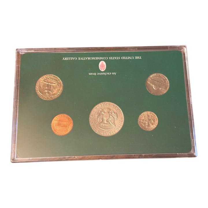 The US Commemorative Gallery 1966 No Mint Mark Coin Set