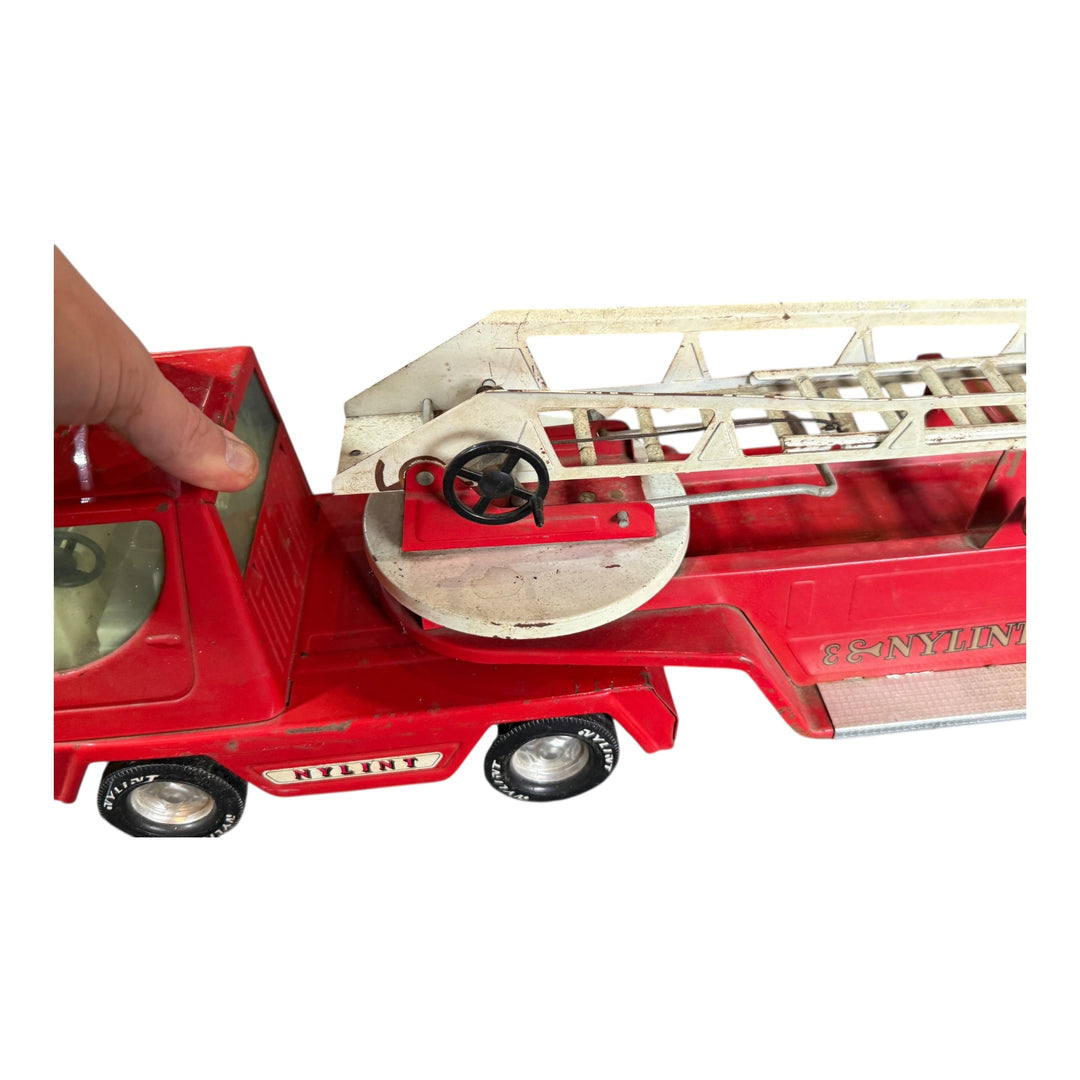 Nylint Fire Truck Hook & Ladder possibly 1960s