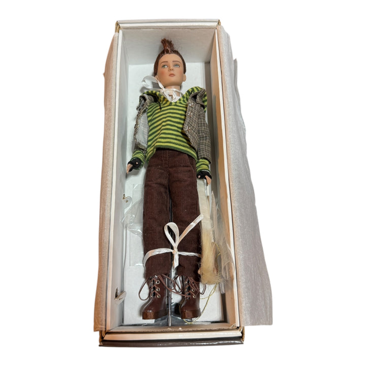 Tonner Doll - VIKTOR DREARY Hide and Go Creep TONNER 12" Doll 3083M Agnes Dreary