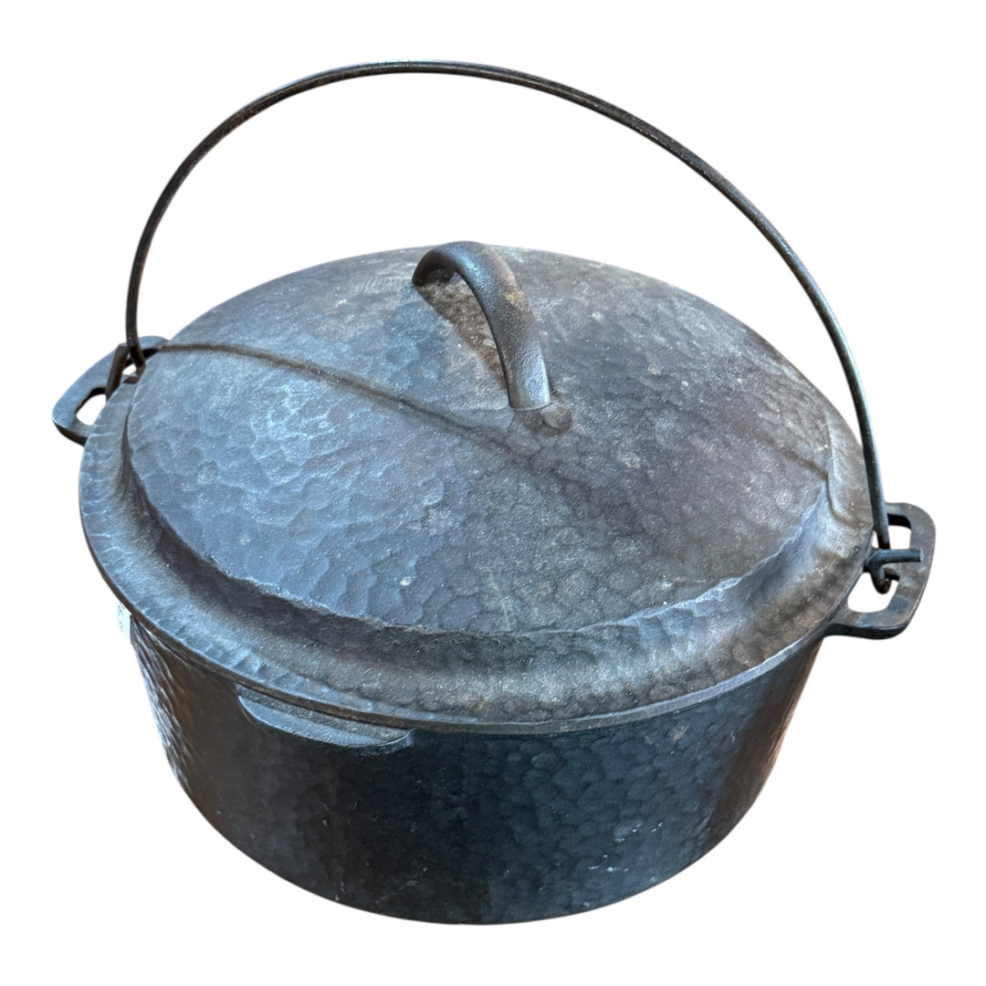 Cast Iron Dutch Oven No Markings