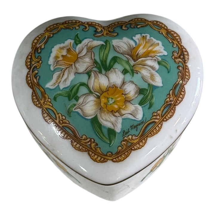 Porcelain 1990 Heritage House Limited Music Box Gail Magram Some Enchanged Evening