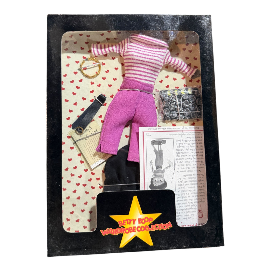 Dolls - Betty Boop Doll Wardrobe Collection Betty's Script Outfit Danbury Mint
