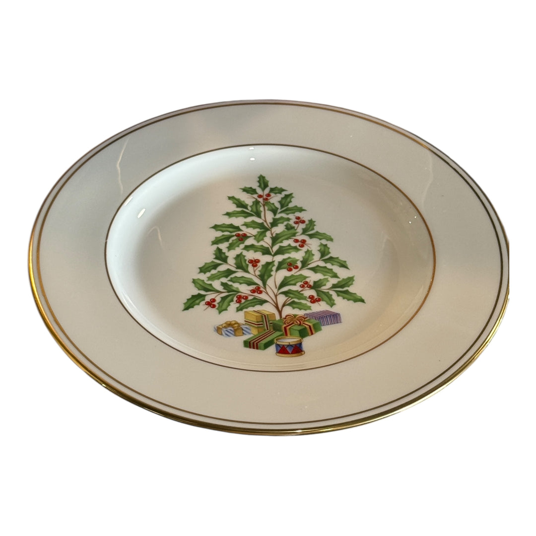 Lenox Snow Holly Tree Gold