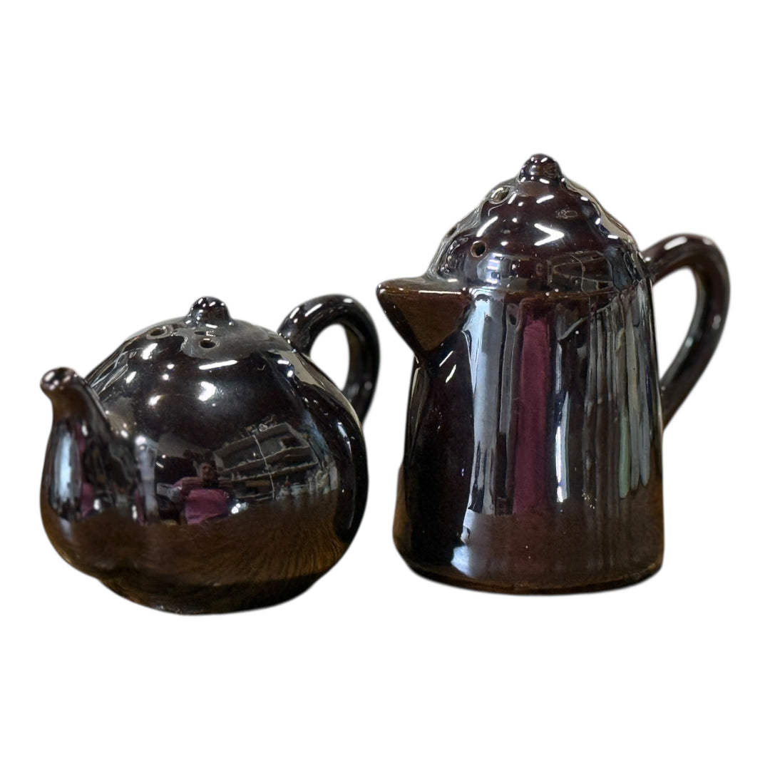 Salt and Pepper Shakers - Teapot Coffee Pot