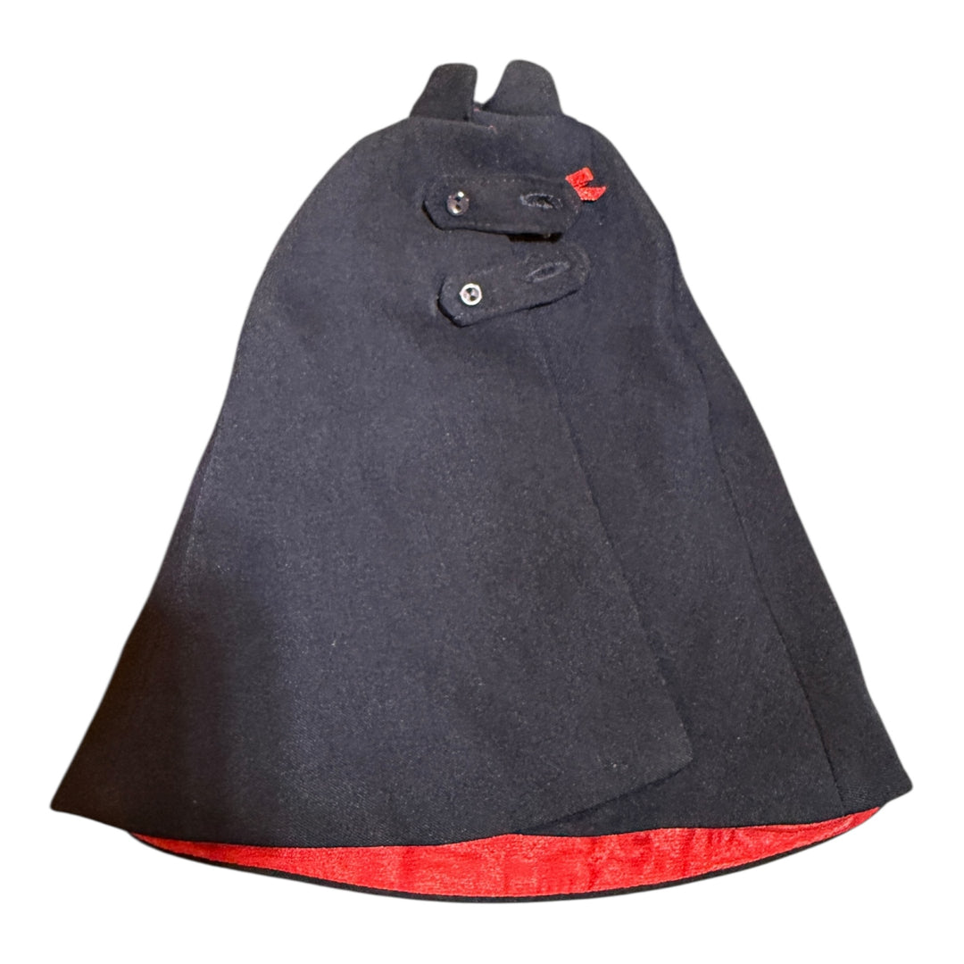 Tonner - Wonder Woman doll - Diana Prince Basic - 2014 extra hands Comes with Nurses Outfit.