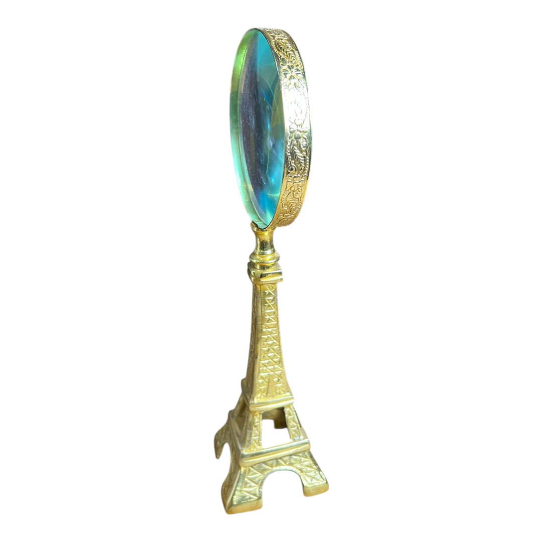 Eiffel Tower Magnifying Glass