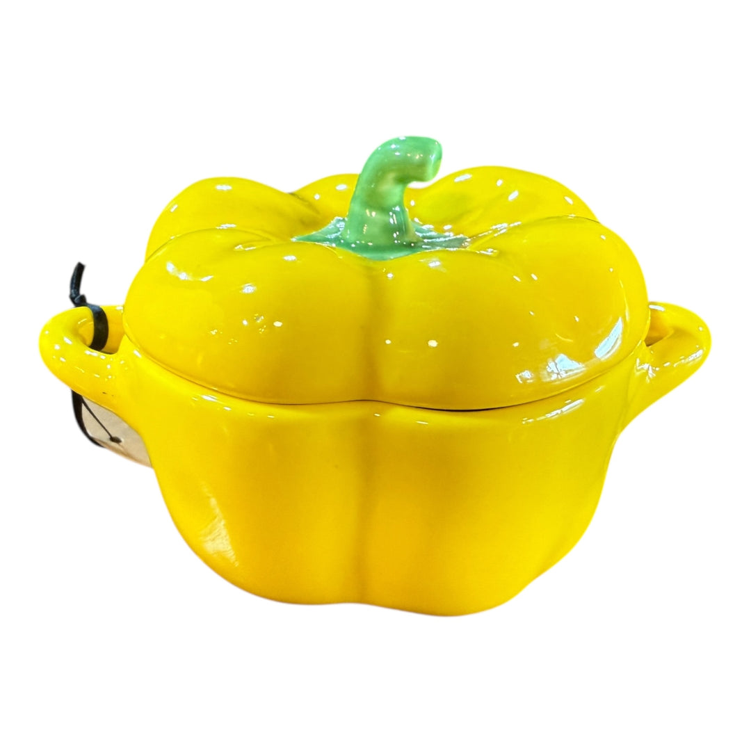 Yellow Pepper Covered Dish / Small Casserole
