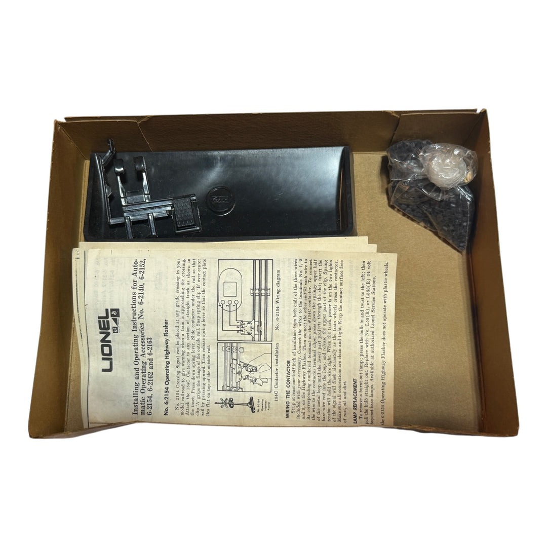 Trains - Lionel 6-16707 Operating Coal Dump Car.