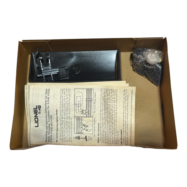 Trains - Lionel 6-16707 Operating Coal Dump Car.