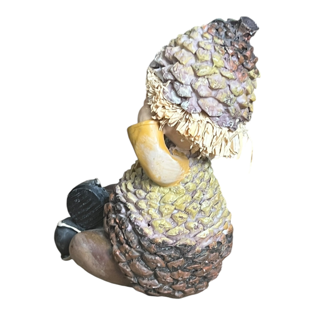 Resine Pinecone Figure