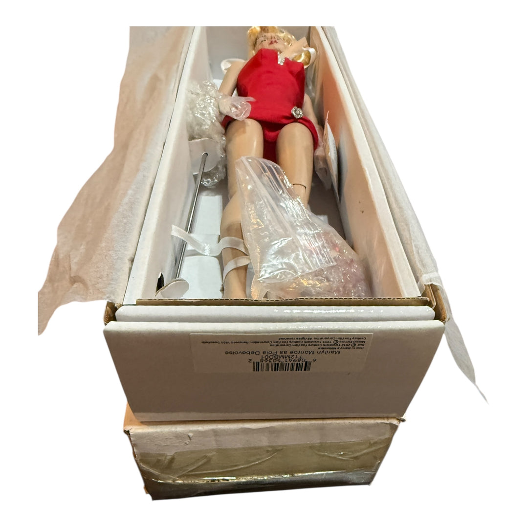 Tonner - Marilyn Monroe as Pola Debevoise 16"