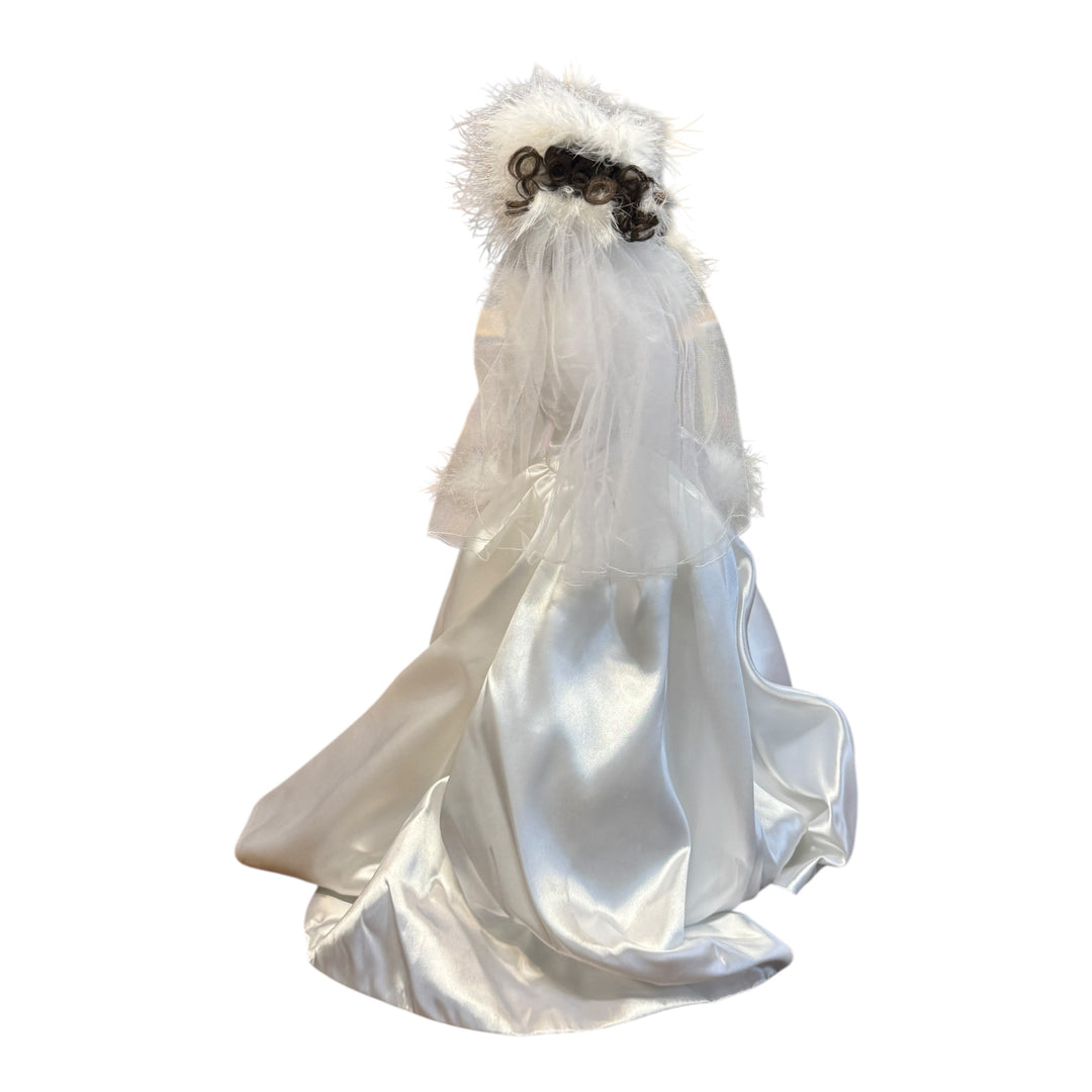 Dolls - Ashton Drake Porcelain Bride Doll Winter Romance No Box