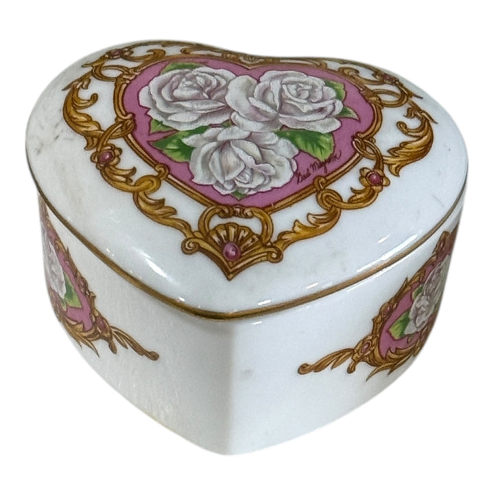 Porcelain 1990 Heritage House Limited Music Box Gail Magram Love is a Many Splendored Thing