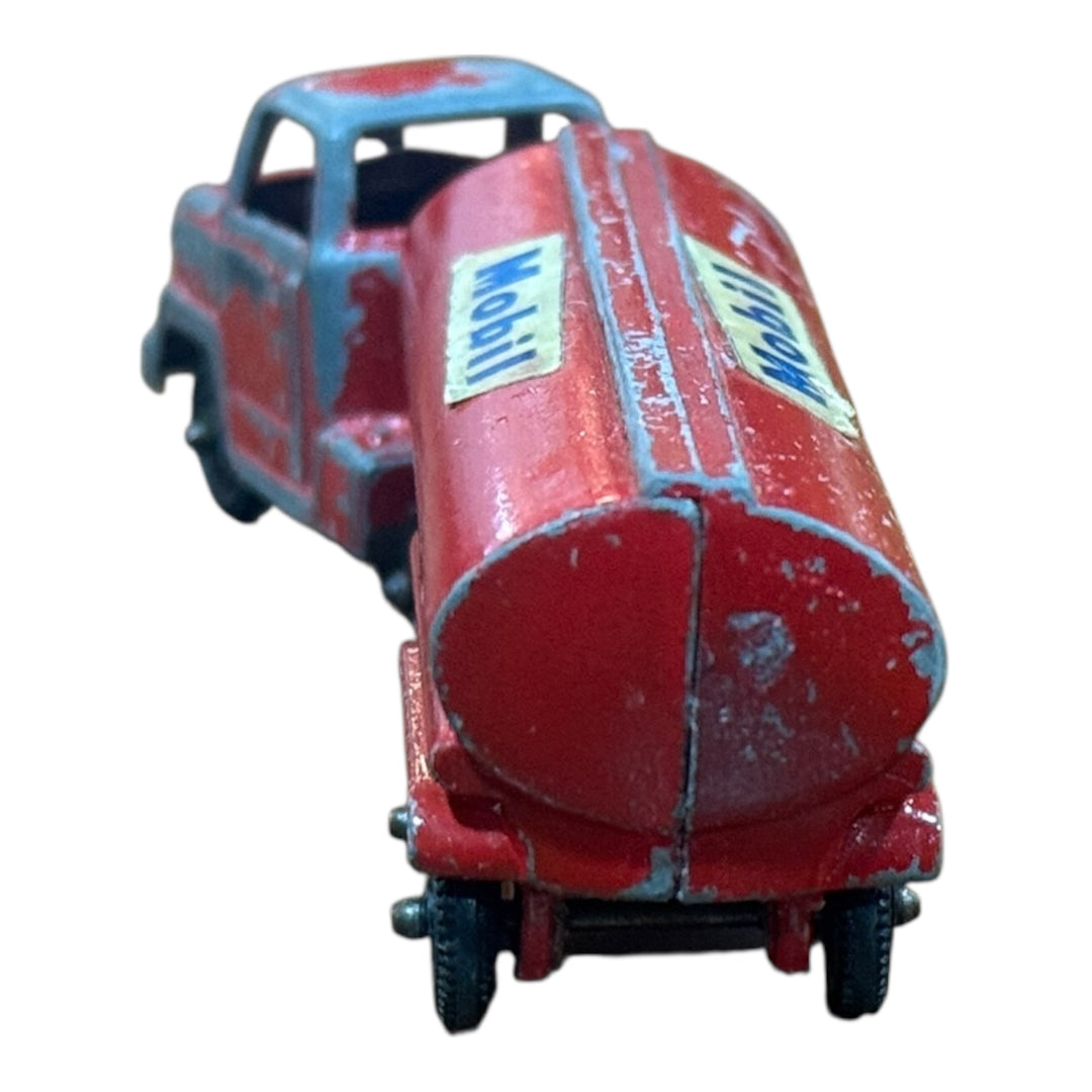Tootsie Toys Vintage 1940's Ford Semi Tanker Truck Mobil