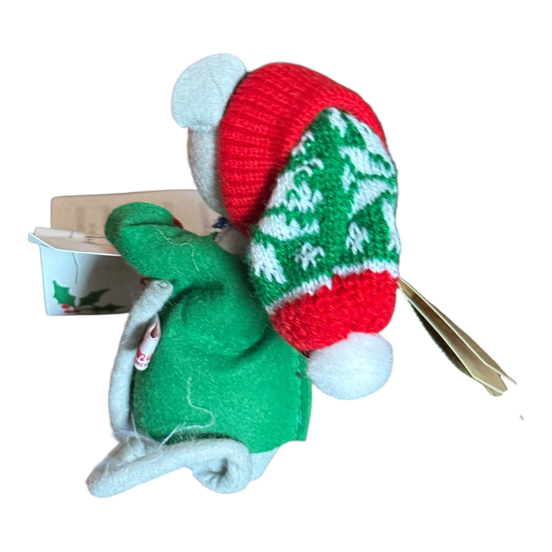 Annalee - Caroling Mouse