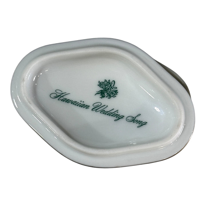 Porcelain 1990 Heritage House Limited Music Box Gail Magram Hawaiian Wedding Song