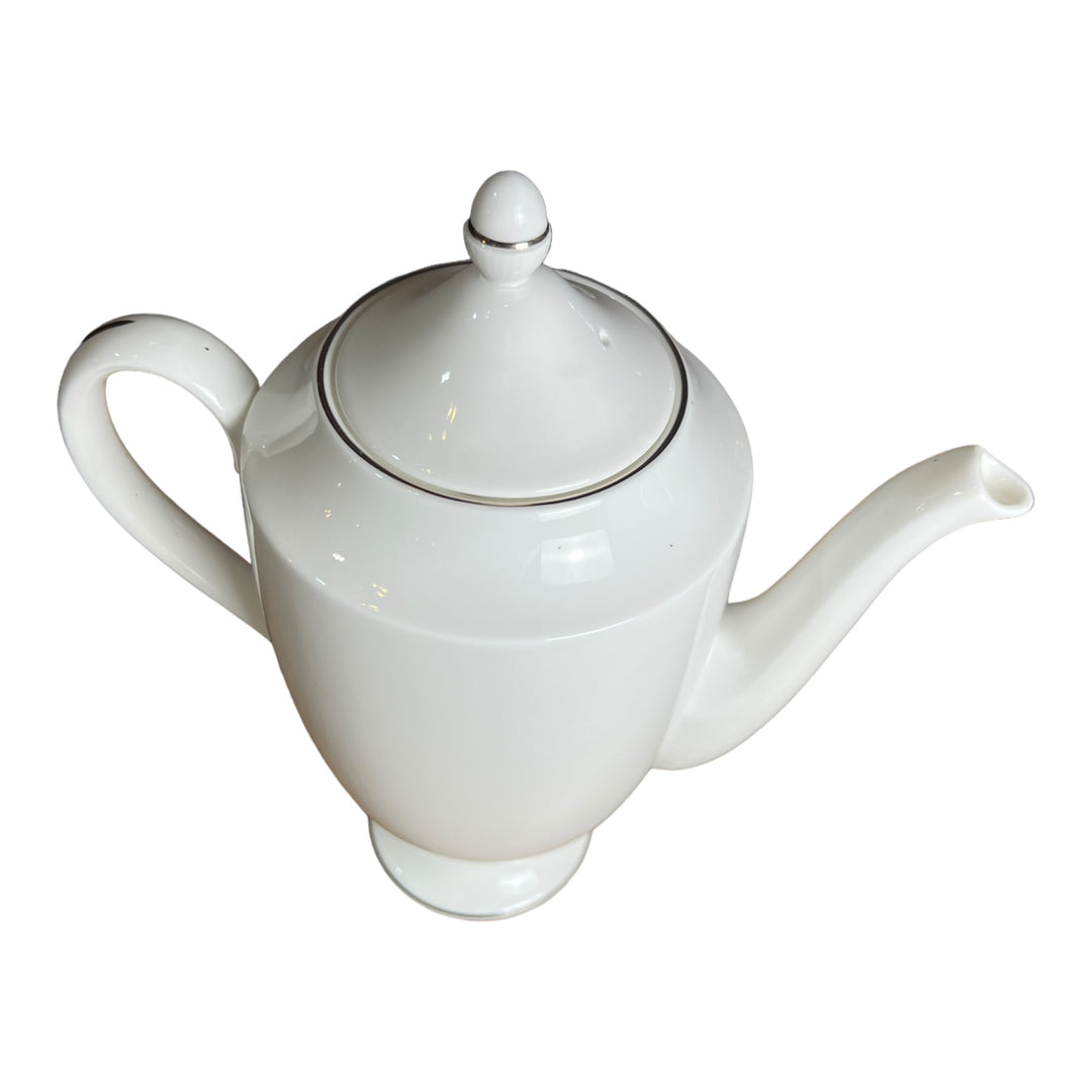 Wedgewood Signet Platinum Coffee Server