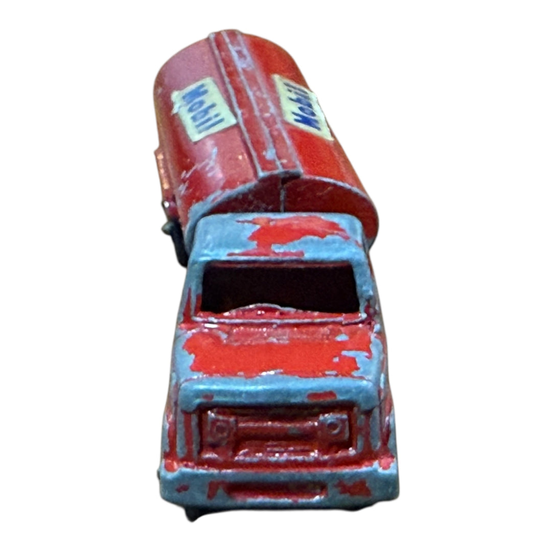 Tootsie Toys Vintage 1940's Ford Semi Tanker Truck Mobil