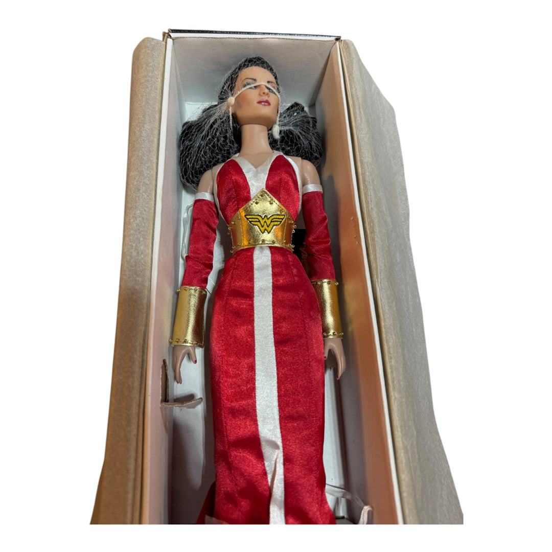 Tonner - Wonder Woman Diana of Themyscira