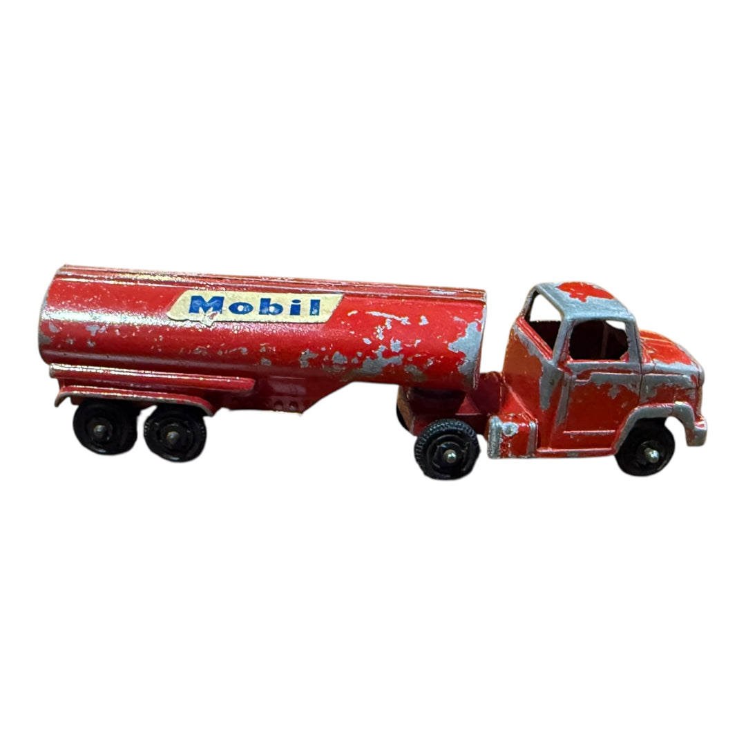 Tootsie Toys Vintage 1940's Ford Semi Tanker Truck Mobil