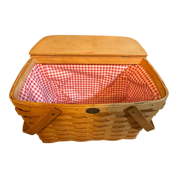 Peterboro Basket Company Picnic Basket With Lid