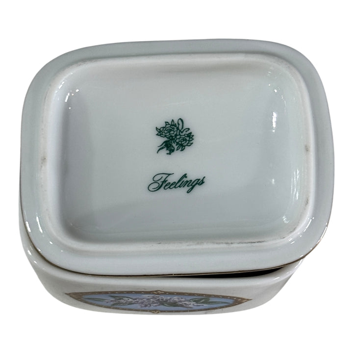Porcelain 1990 Heritage House Limited Music Box Gail Magram Feelings