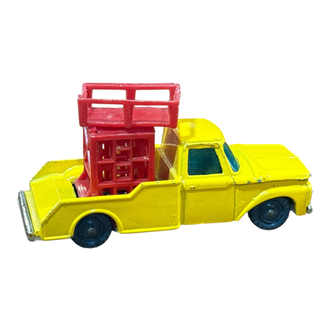 Husky Model Ford F350 Tower Wagon Truck made in Great Britain