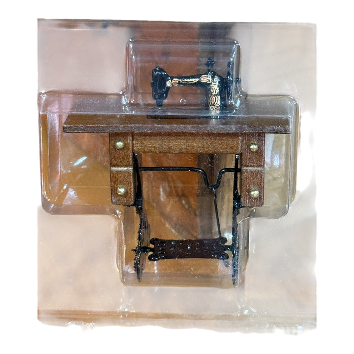 Dollhouse - Timeless Minis Sewing Machine