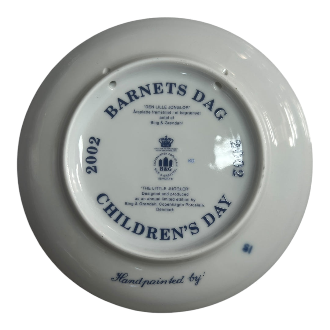 Bing & Grondahl Children's Day Plate - 2002 The Little Juggler