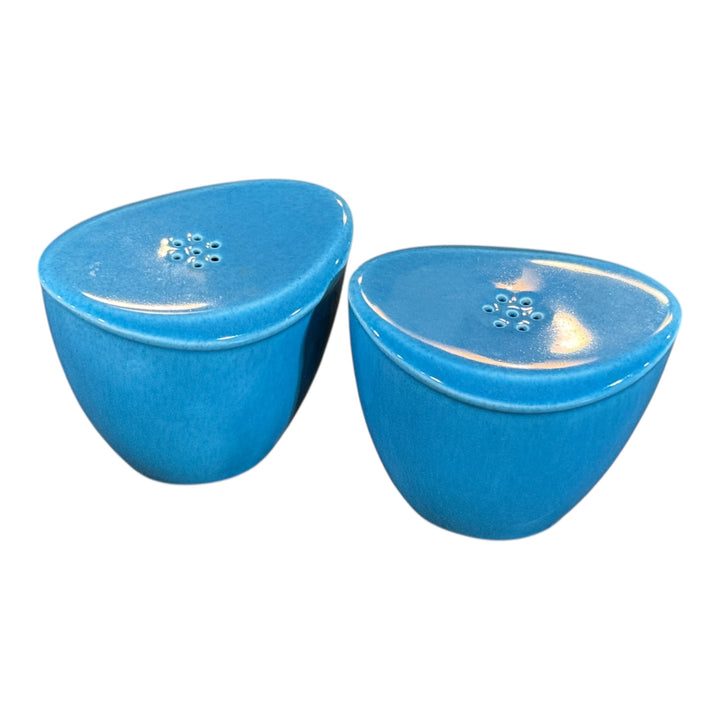 Homer Laughlin Epicure Turquoise Salt and Pepper