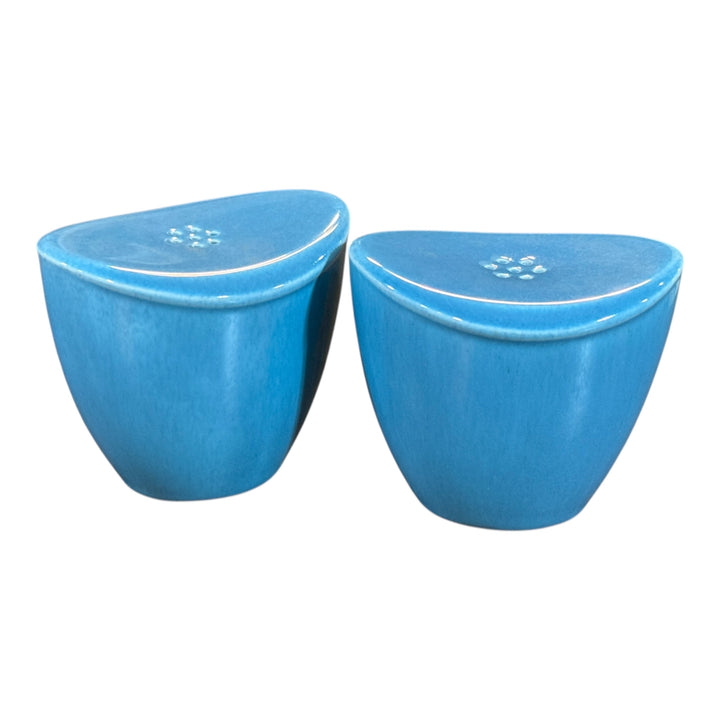 Homer Laughlin Epicure Turquoise Salt and Pepper