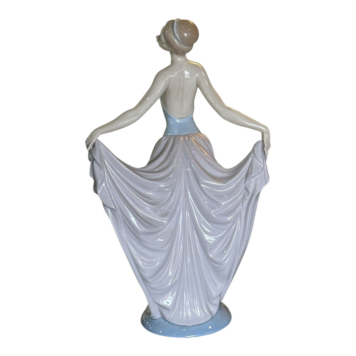 1979 Lladro Figurine The Dancer