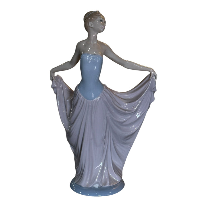 1979 Lladro Figurine The Dancer
